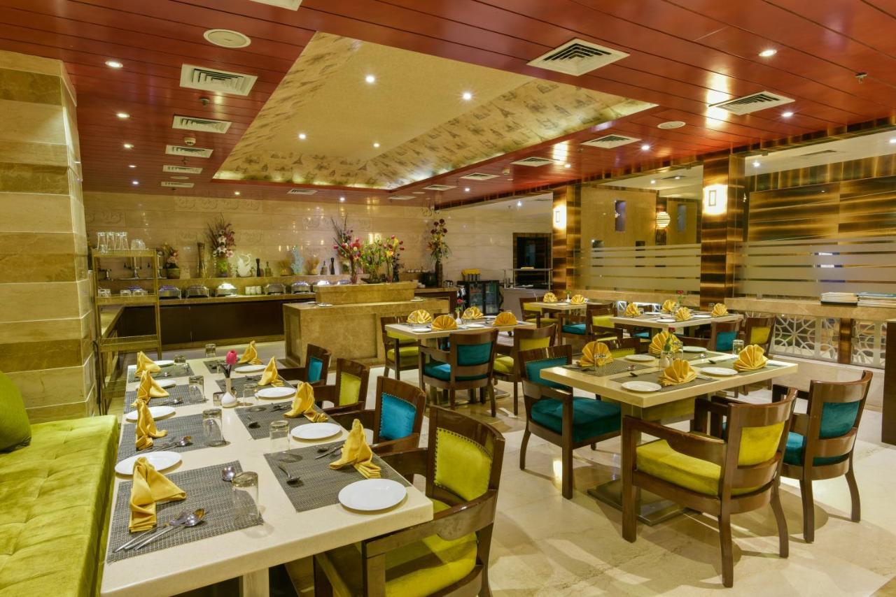 Renest Jaipur Hotell Eksteriør bilde