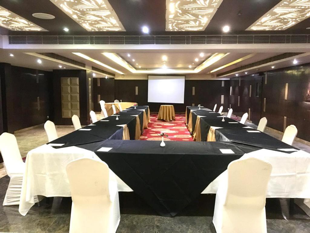 Renest Jaipur Hotell Eksteriør bilde