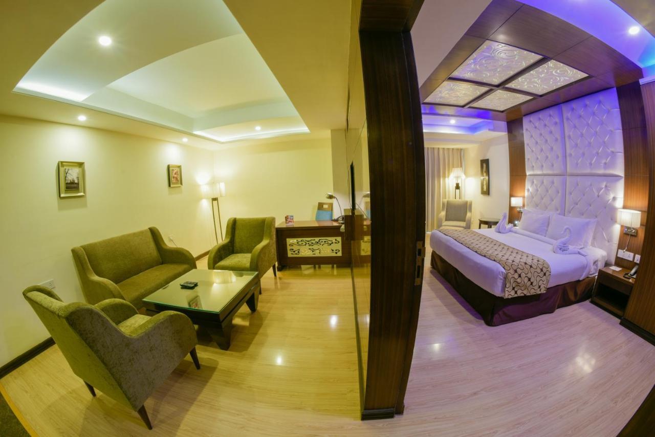 Renest Jaipur Hotell Eksteriør bilde